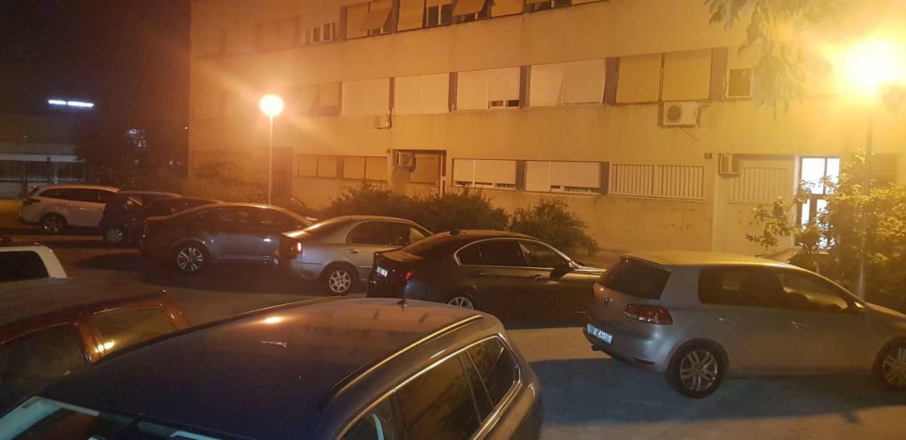 Apartment Bal Split Buitenkant foto
